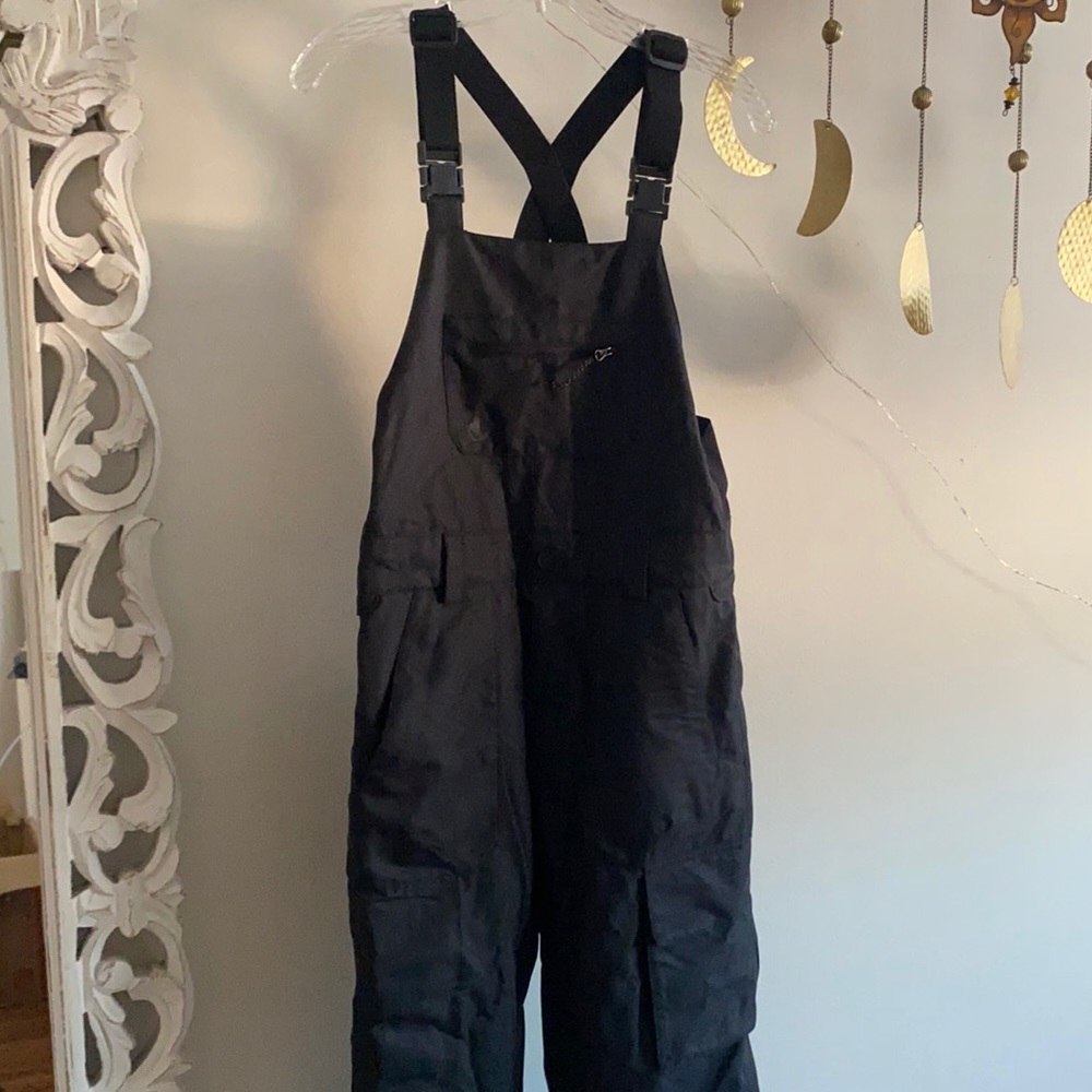 🪞 NEW volcom snow suit adjustable bib jumpsuit with suspender winter wear
